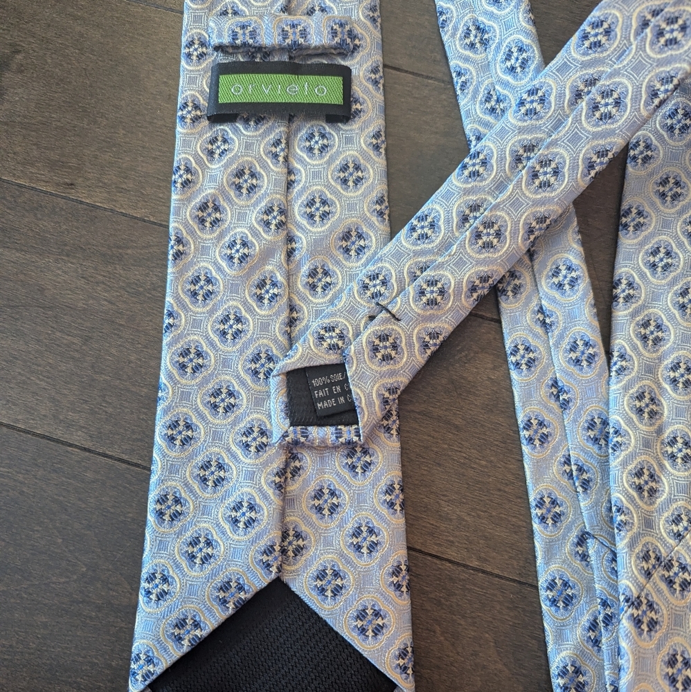 Orvieto silk tie